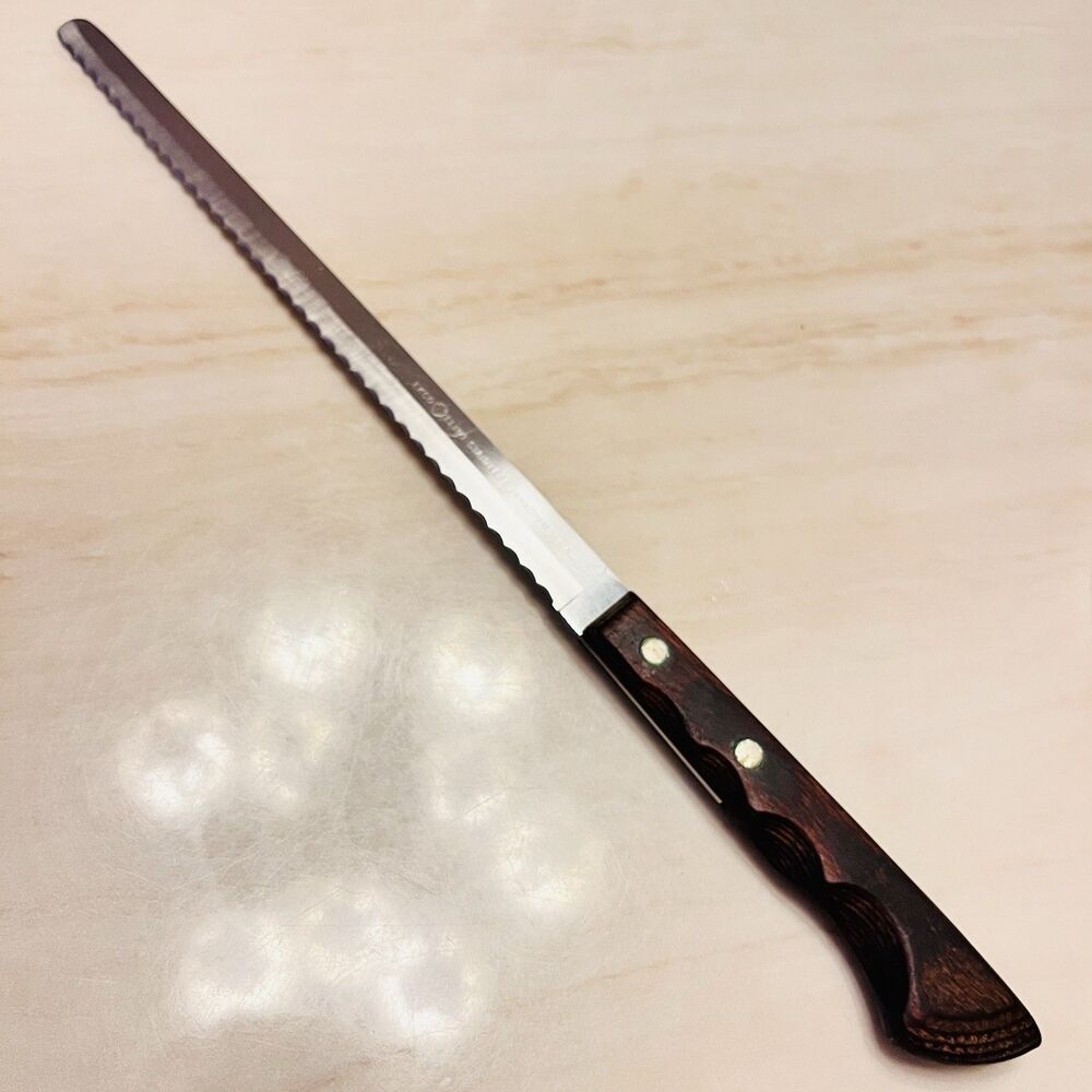 VTG EKCO Flint Stainless Vanadium Bread Knife 14 3/4” Carved Wooden Handle USA